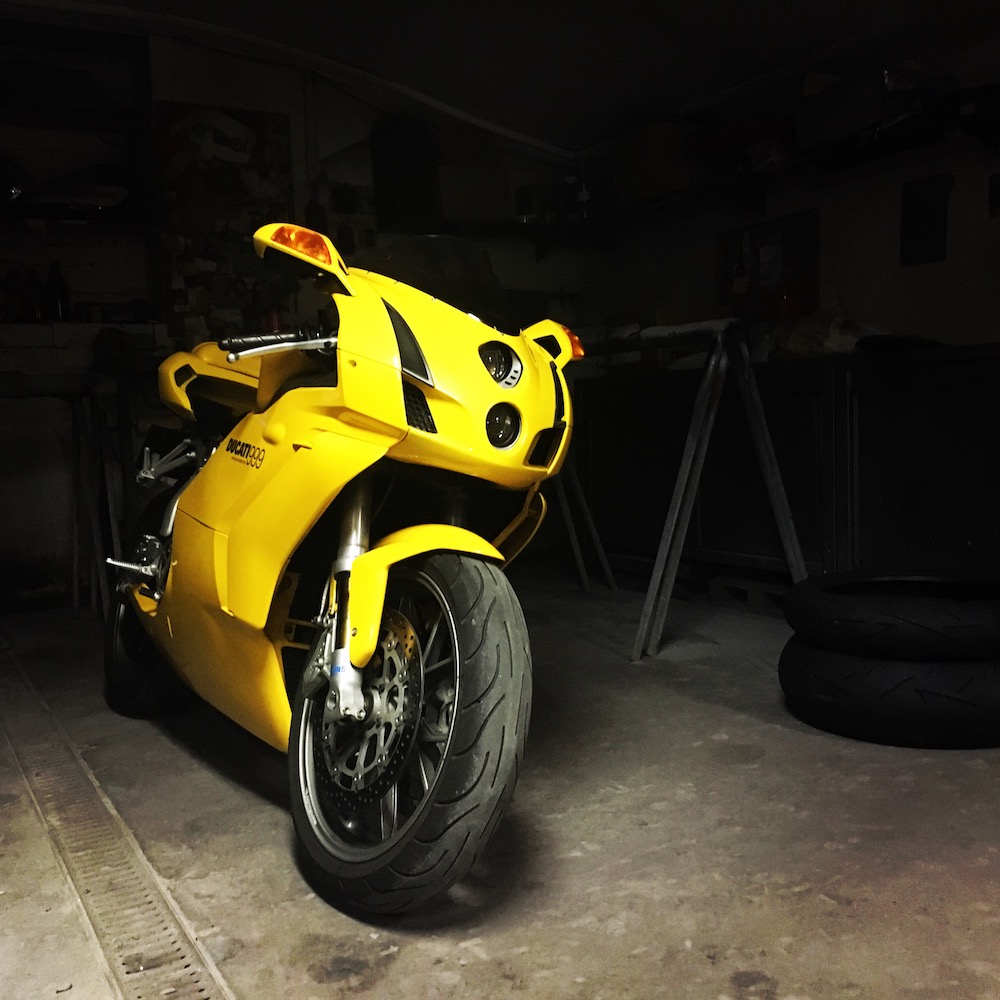 Ducati 999